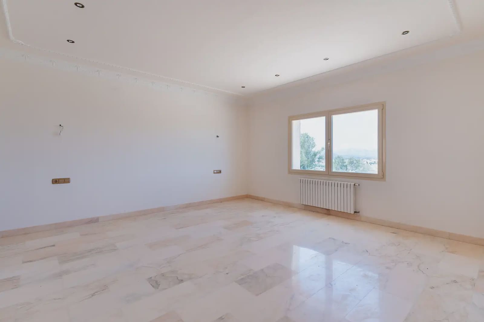 4 bedroom Villa for sale in Muro with pool - € 3,000,000 (Ref: 9971591)