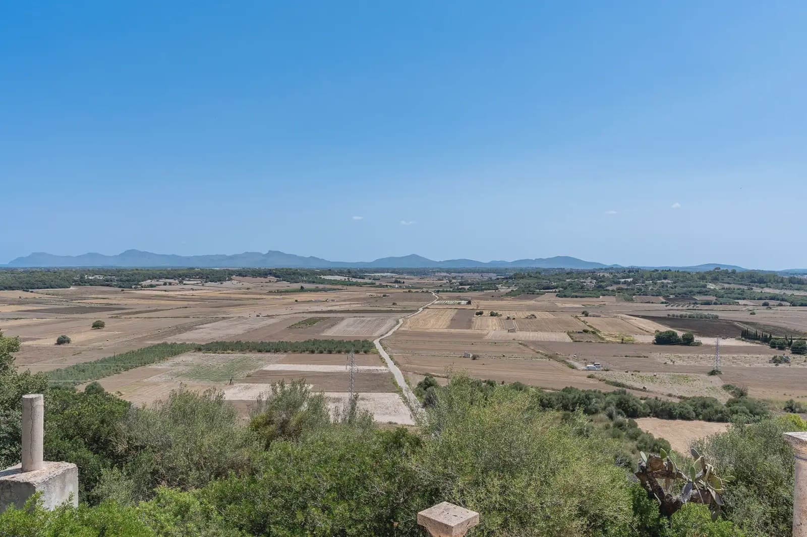 4 bedroom Villa for sale in Muro with pool - € 3,000,000 (Ref: 9971591)