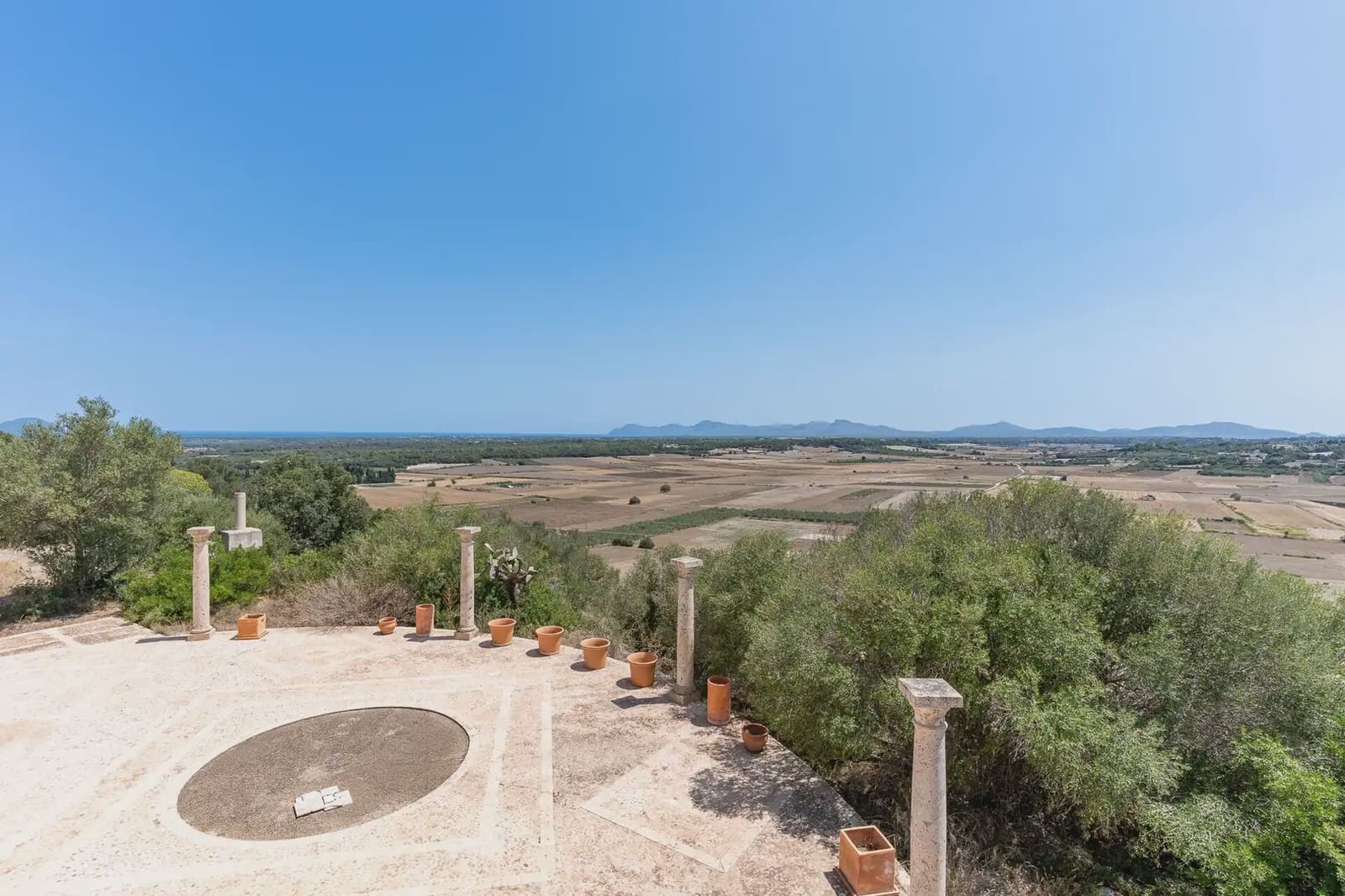 4 bedroom Villa for sale in Muro with pool - € 3,000,000 (Ref: 9971591)