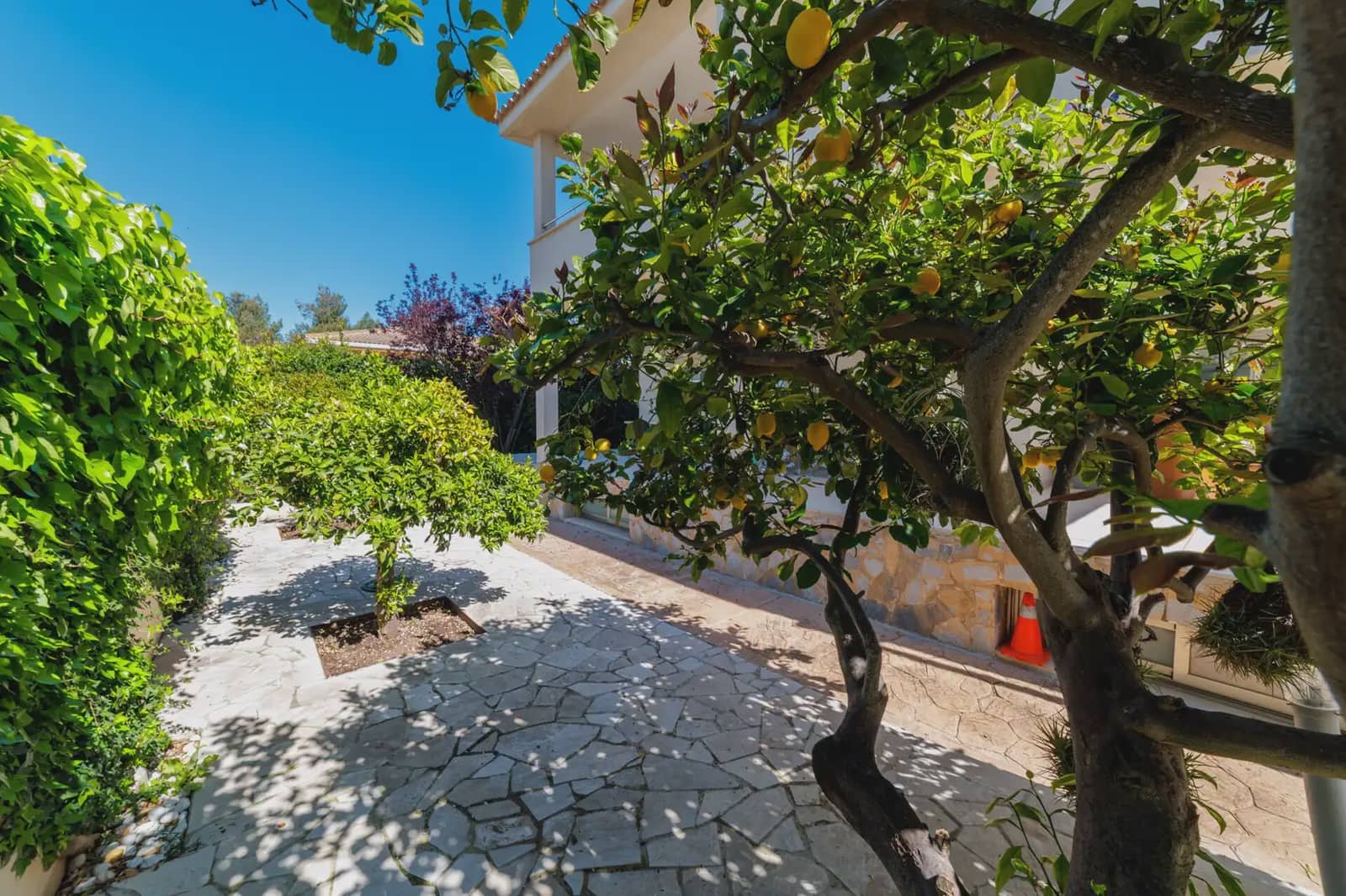 5 bedroom Villa for sale in Marratxi with pool garage - € 1,595,000 (Ref: 9971592)