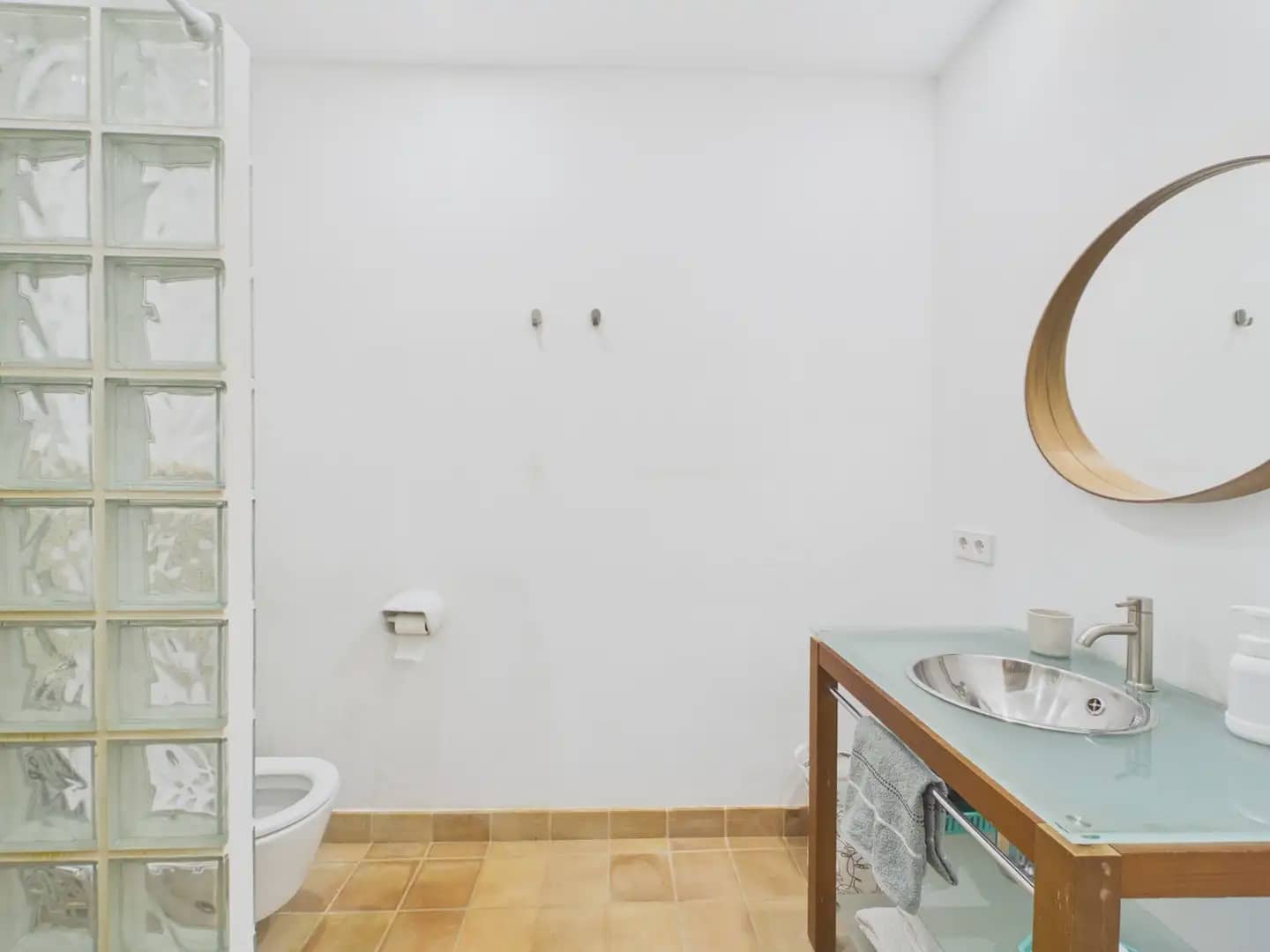 2 soveværelse Lejlighed til leje i Palma de Mallorca - € 1.500 (Ref: 9971593)
