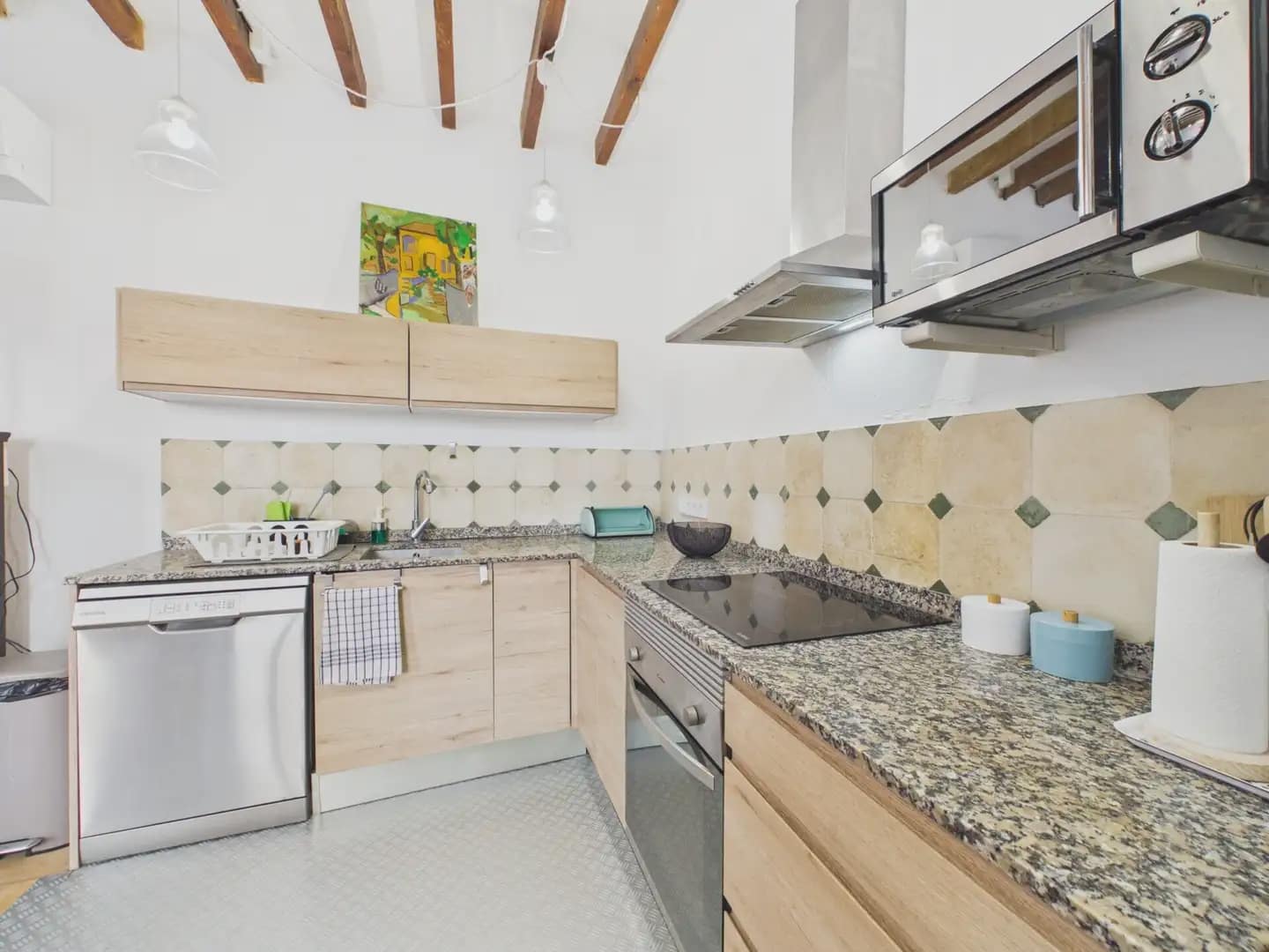 2 soveværelse Lejlighed til leje i Palma de Mallorca - € 1.500 (Ref: 9971593)