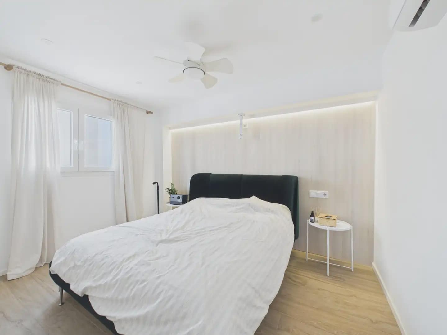 2 soveværelse Lejlighed til leje i Palma de Mallorca - € 1.800 (Ref: 9971600)