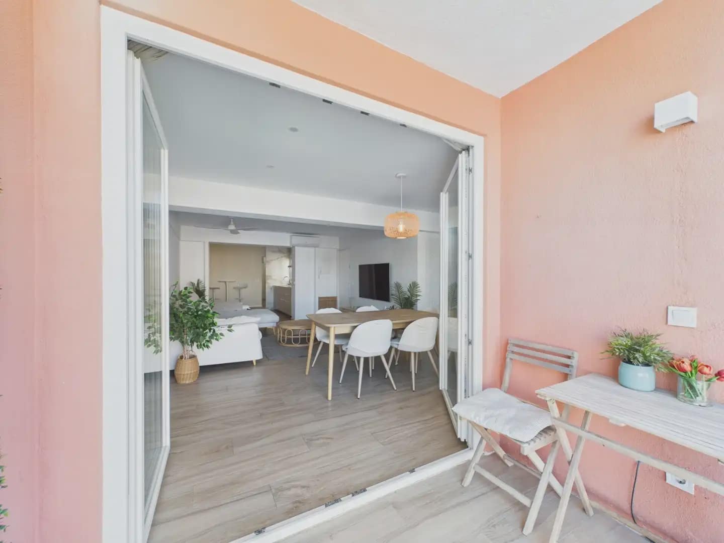 2 soveværelse Lejlighed til leje i Palma de Mallorca - € 1.800 (Ref: 9971600)