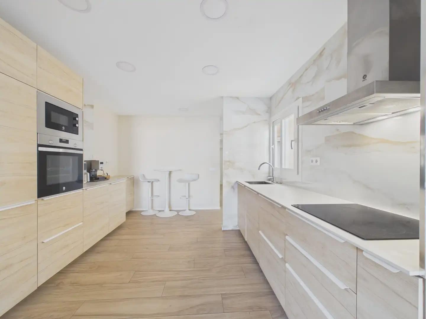 2 soveværelse Lejlighed til leje i Palma de Mallorca - € 1.800 (Ref: 9971600)