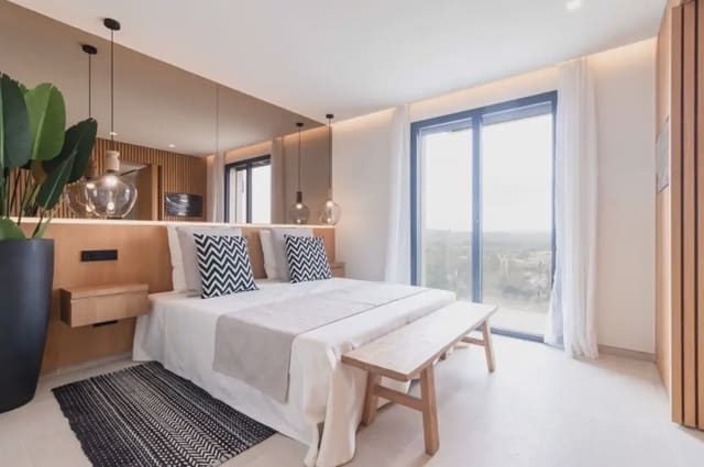 Ático de 4 habitaciones en Santa Ponsa, Calvià en venta con piscina garaje - 2.850.000 € (Ref: 9971604)