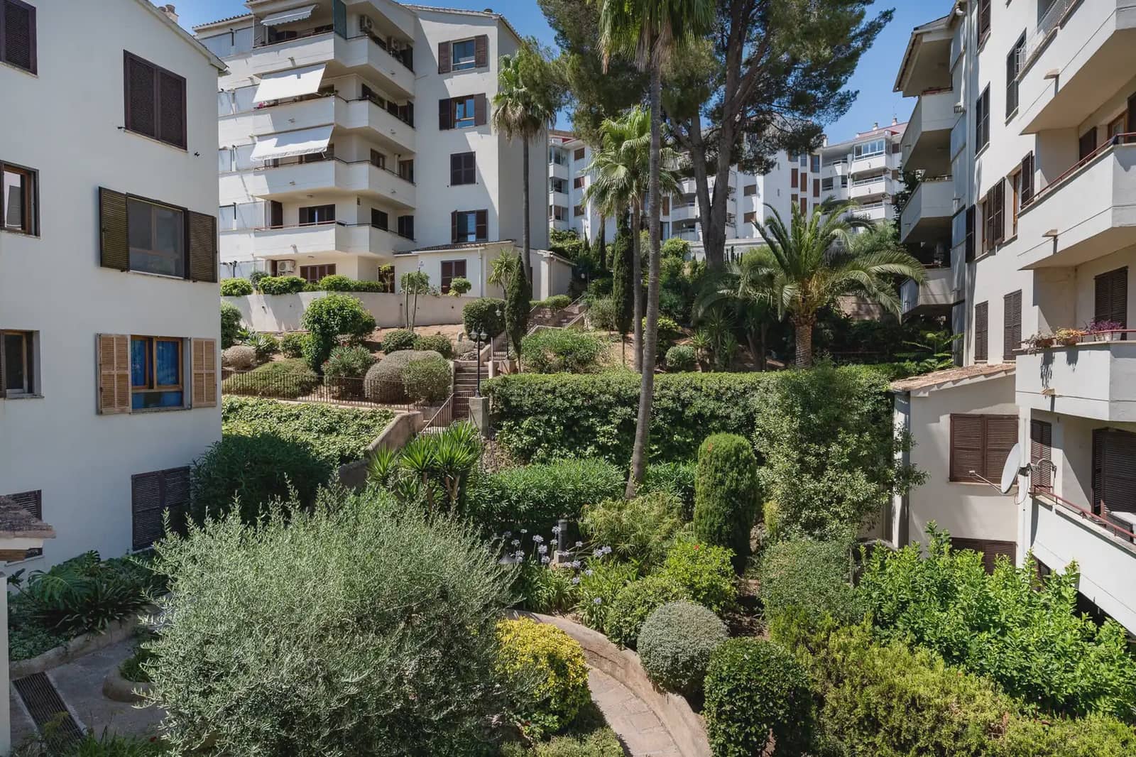 4 bedroom Apartment for sale in Palma de Mallorca - € 674,000 (Ref: 9971609)