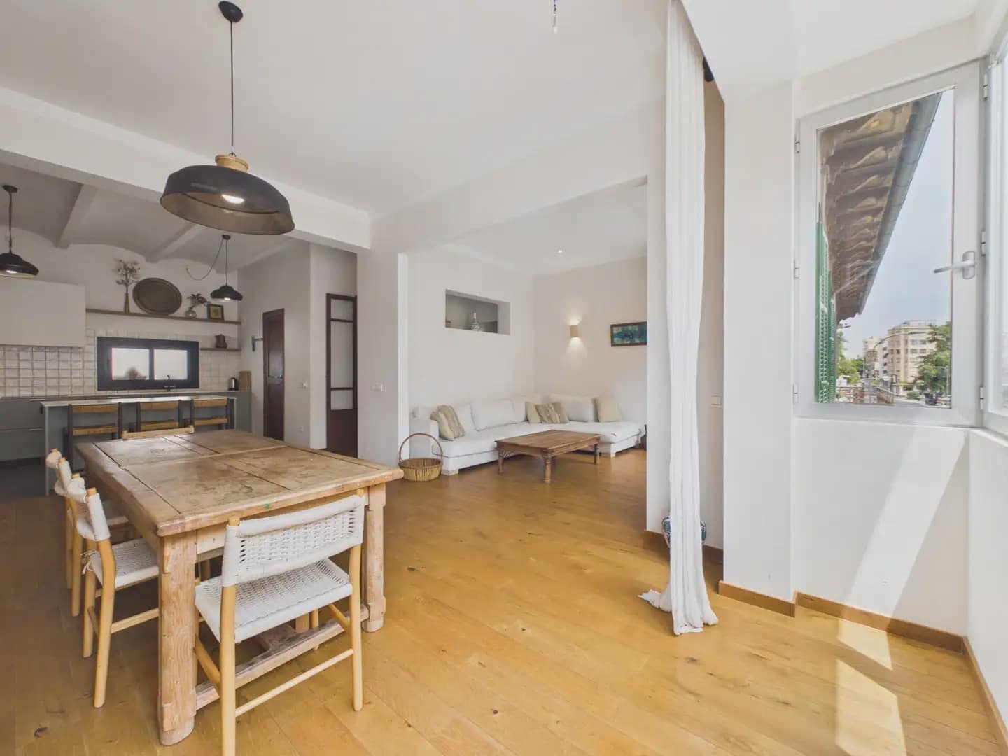 3 makuuhuone Asunto vuokrattavana paikassa Palma de Mallorca - 3 400 € (Ref: 9971610)