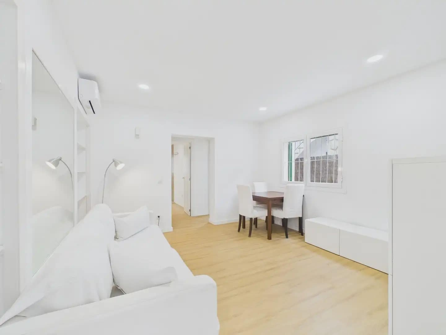 2 soveværelse Lejlighed til leje i Palma de Mallorca - € 1.400 (Ref: 9976024)