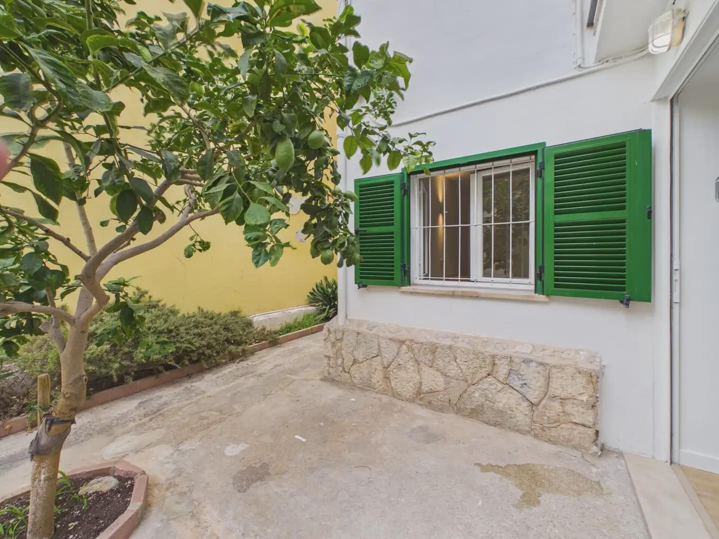 2 soveværelse Lejlighed til leje i Palma de Mallorca - € 1.400 (Ref: 9976024)