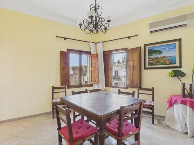 2 slaapkamer Flat te huur in Cort, Palma de Mallorca - € 1.550 (Ref: 9993607)
