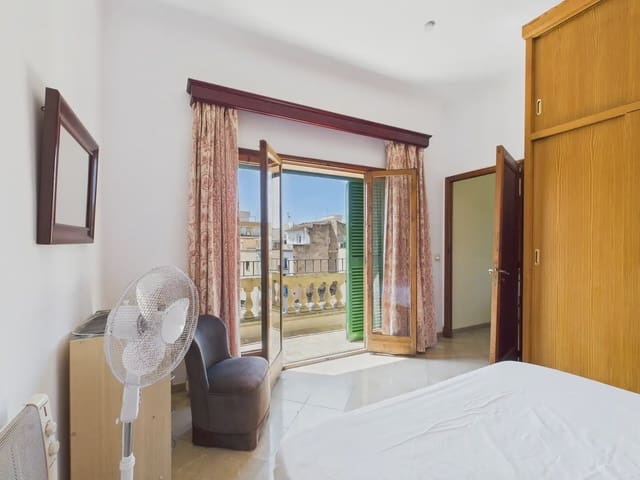 2 slaapkamer Flat te huur in Cort, Palma de Mallorca - € 1.550 (Ref: 9993607)