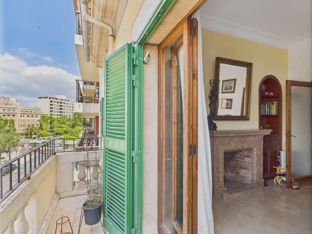 2 slaapkamer Flat te huur in Cort, Palma de Mallorca - € 1.550 (Ref: 9993607)