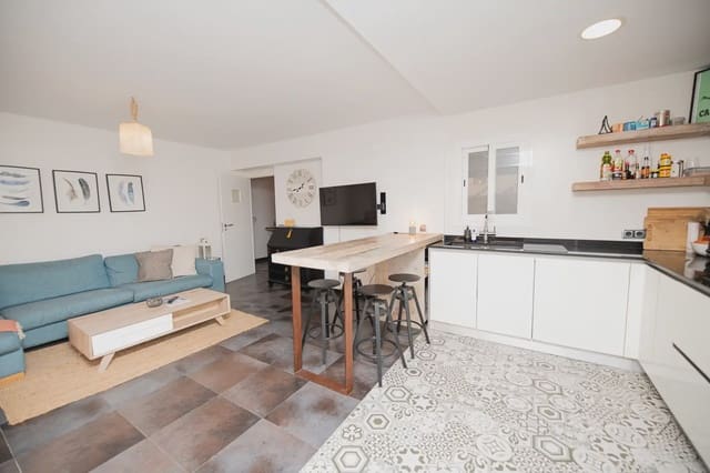 3 soverom Leilighet til leie i El Mercat, Palma de Mallorca - € 2 500 (Ref: 9997656)
