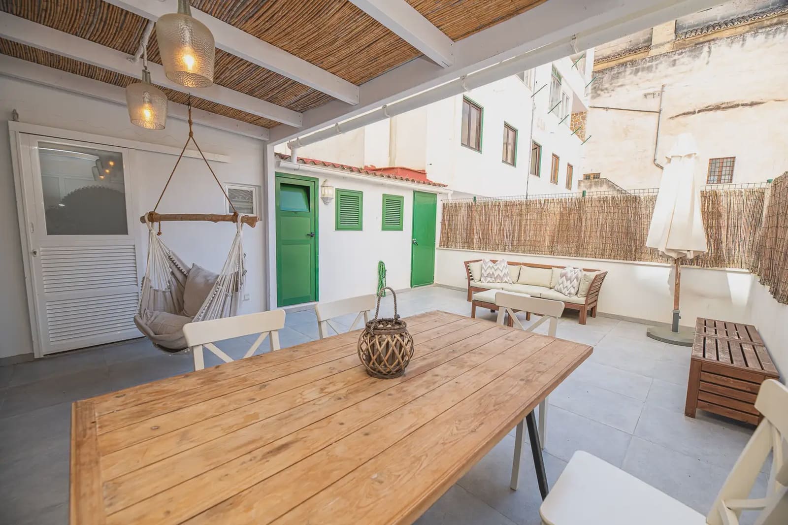 3 soverom Leilighet til leie i Palma de Mallorca - € 2 500 (Ref: 9997656)