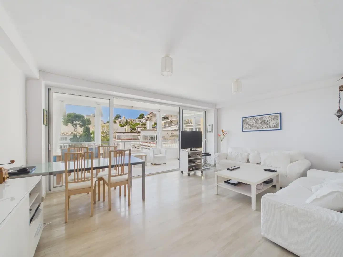 Piso de 2 habitaciones en Palma de Mallorca en alquiler con garaje - 1.600 € (Ref: 9997911)