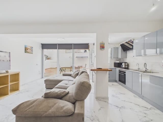 Appartement de 3 chambres à louer à Bons Aires, Palma de Mallorca avec garage - 2 250 € (Ref: 9999450)