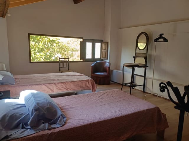 2 soverom Finca/Herregård til leie i Quesada - € 490 (Ref: 9180381)