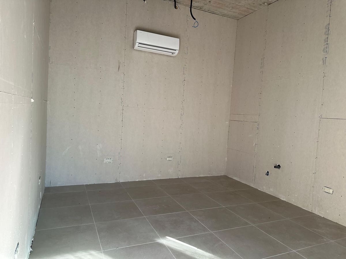 Komercyjne do wynajęcia w San Roque - 480 € (Ref: 10156199)