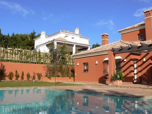 4 soverom Villa til salgs i Sotogrande Alto, San Roque - € 950 000 (Ref: 8617567)
