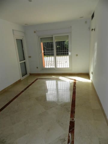 4 sovrum Villa till salu i Sotogrande Alto, San Roque - 1 100 000 € (Ref: 8617567)