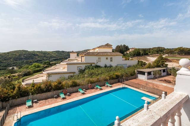 84 soveværelse Hotel til salg i Sotogrande Alto, San Roque - € 9.500.000 (Ref: 8617570)