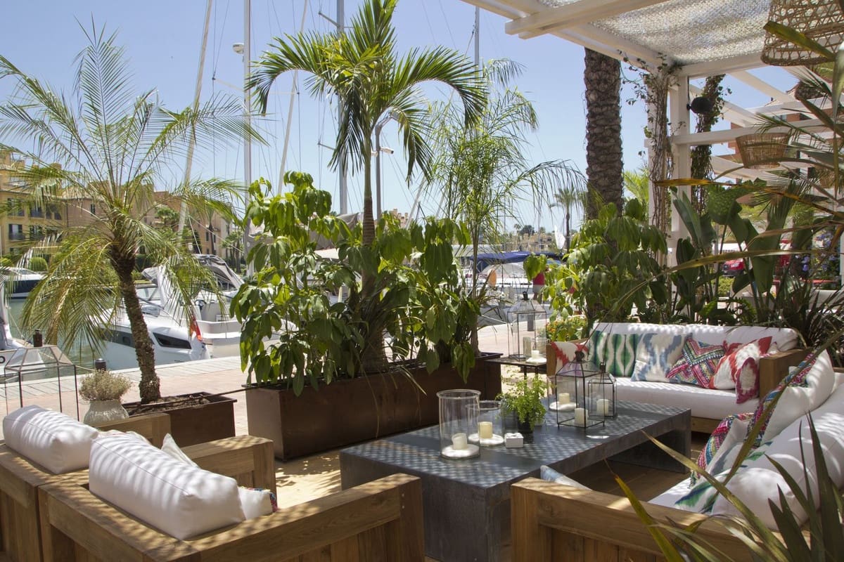 Erhverv til salg i Sotogrande - € 450.000 (Ref: 8887019)