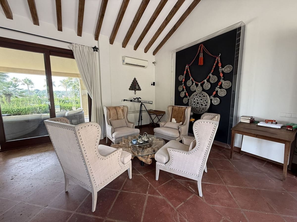 5 soverom Villa til salgs i Sotogrande med svømmebasseng - € 2 290 000 (Ref: 9148135)