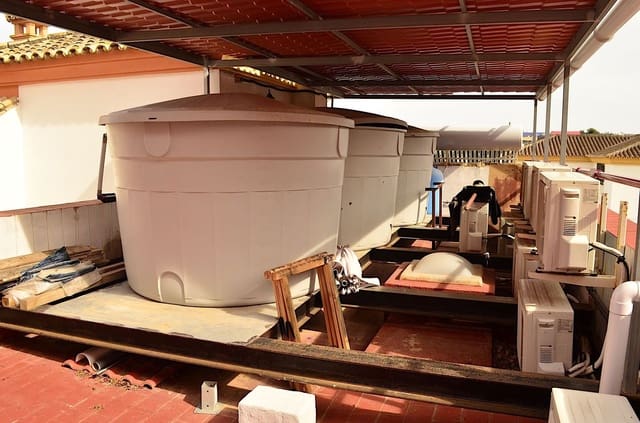 22 sovrum Hotell till salu i Pueblo Nuevo de Guadiaro, San Roque - 1 290 000 € (Ref: 9377983)