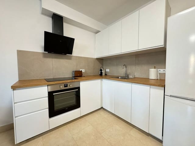 3 camera da letto Appartamento in vendita in Puerto de Sotogrande - La Marina, San Roque - 374.000 € (Rif: 9409842)