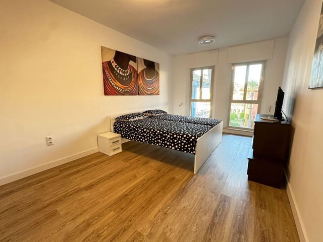 3 camera da letto Appartamento in vendita in Puerto de Sotogrande - La Marina, San Roque - 374.000 € (Rif: 9409842)