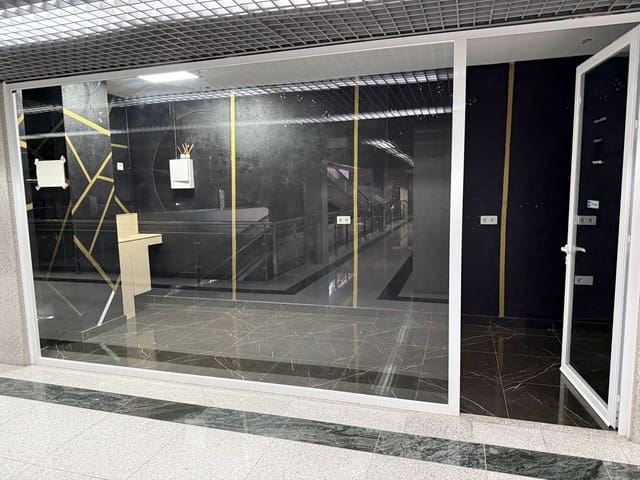 Virksomhed til salg i Sotogrande Costa, San Roque - € 60.000 (Ref: 9491671)