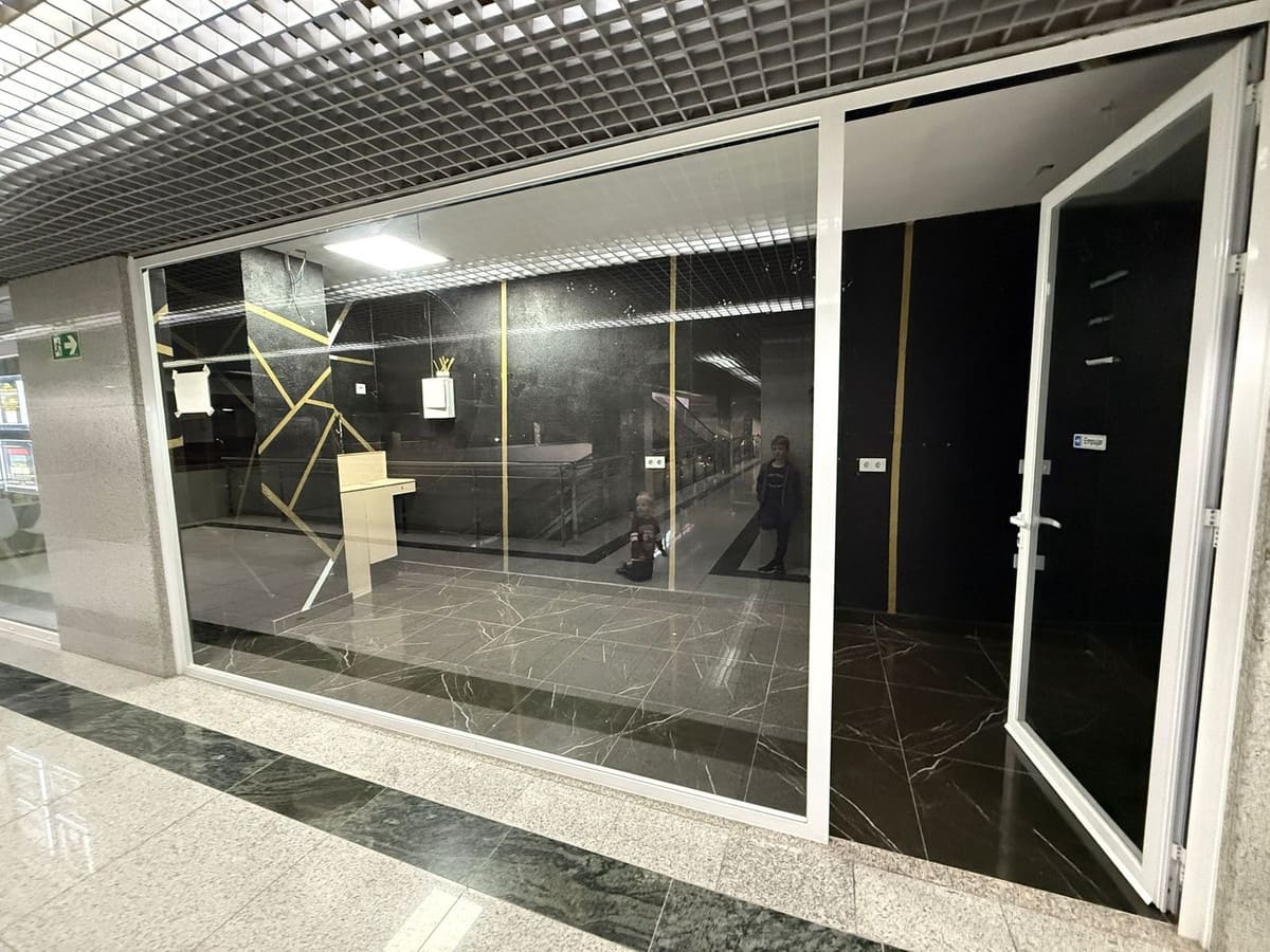 Business for rent in Sotogrande - € 450 (Ref: 9491672)