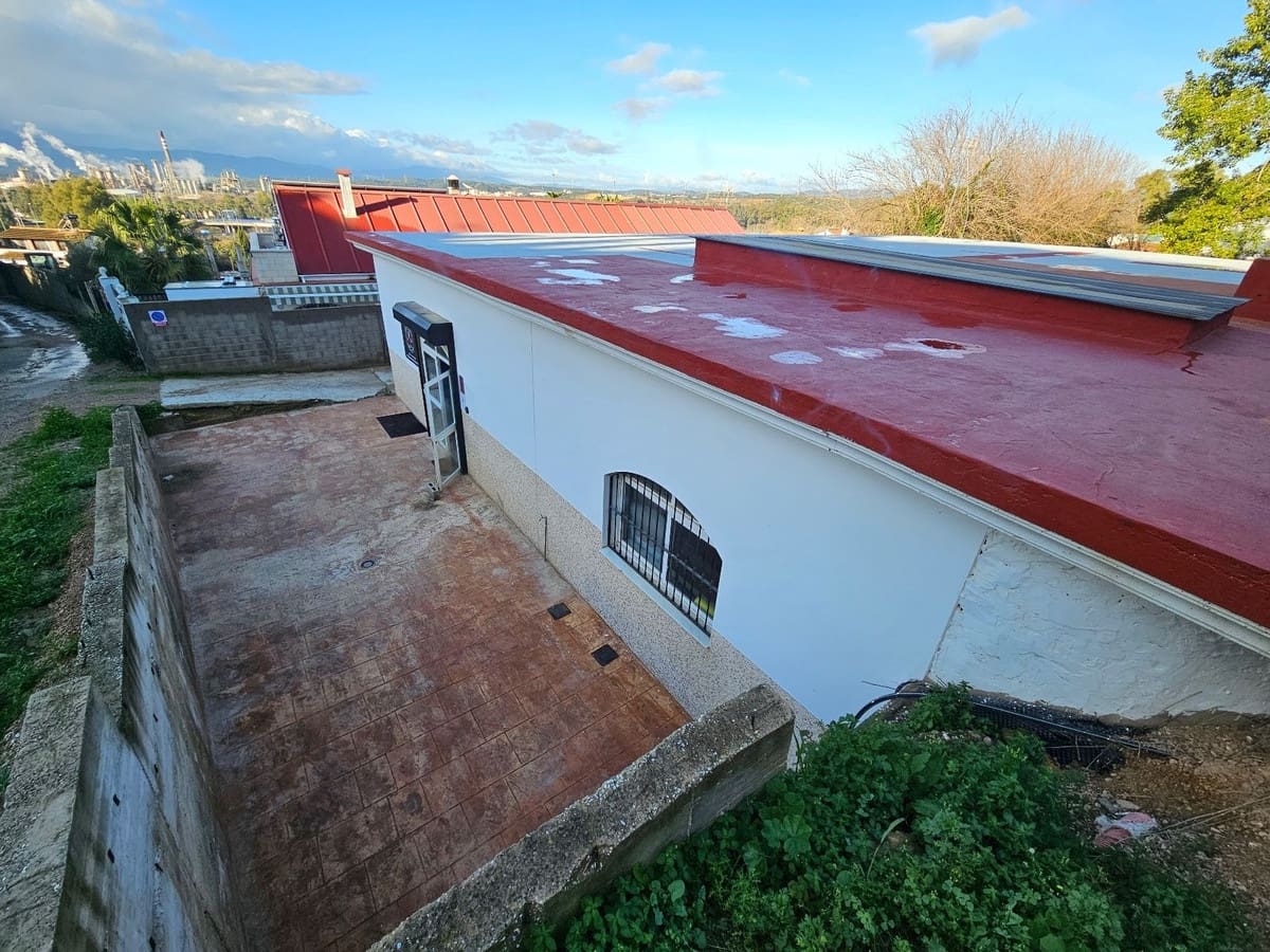 Kommersiell til salgs i San Roque - € 250 000 (Ref: 9535274)