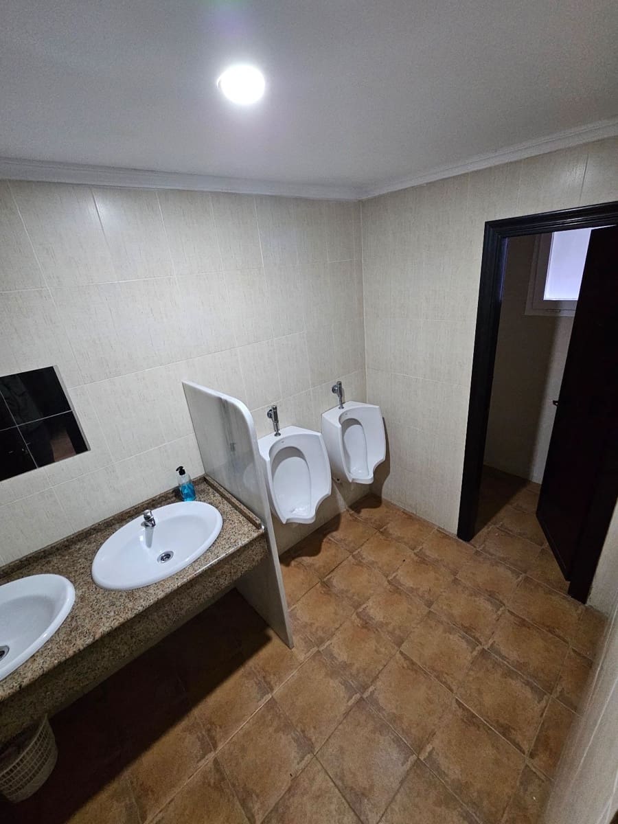 Commercial for rent in San Roque - € 1,500 (Ref: 9542341)