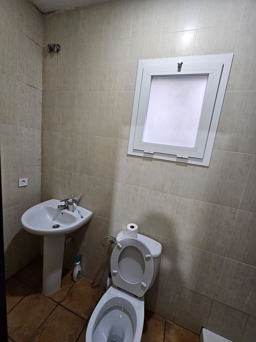 Commercial for rent in San Roque - € 1,500 (Ref: 9542341)