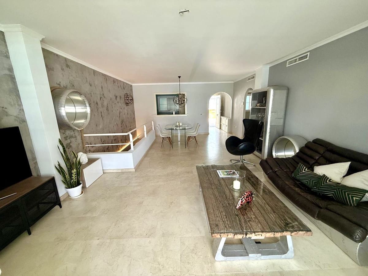 4 soverom Leilighet til leie i Sotogrande - € 2 400 (Ref: 9610120)