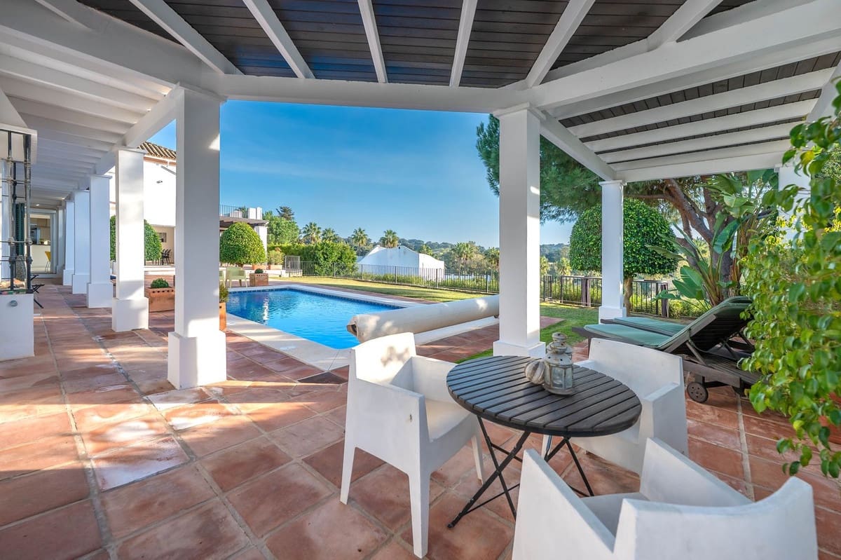 6 slaapkamer Villa te koop in Sotogrande met zwembad garage - € 2.250.000 (Ref: 9618698)