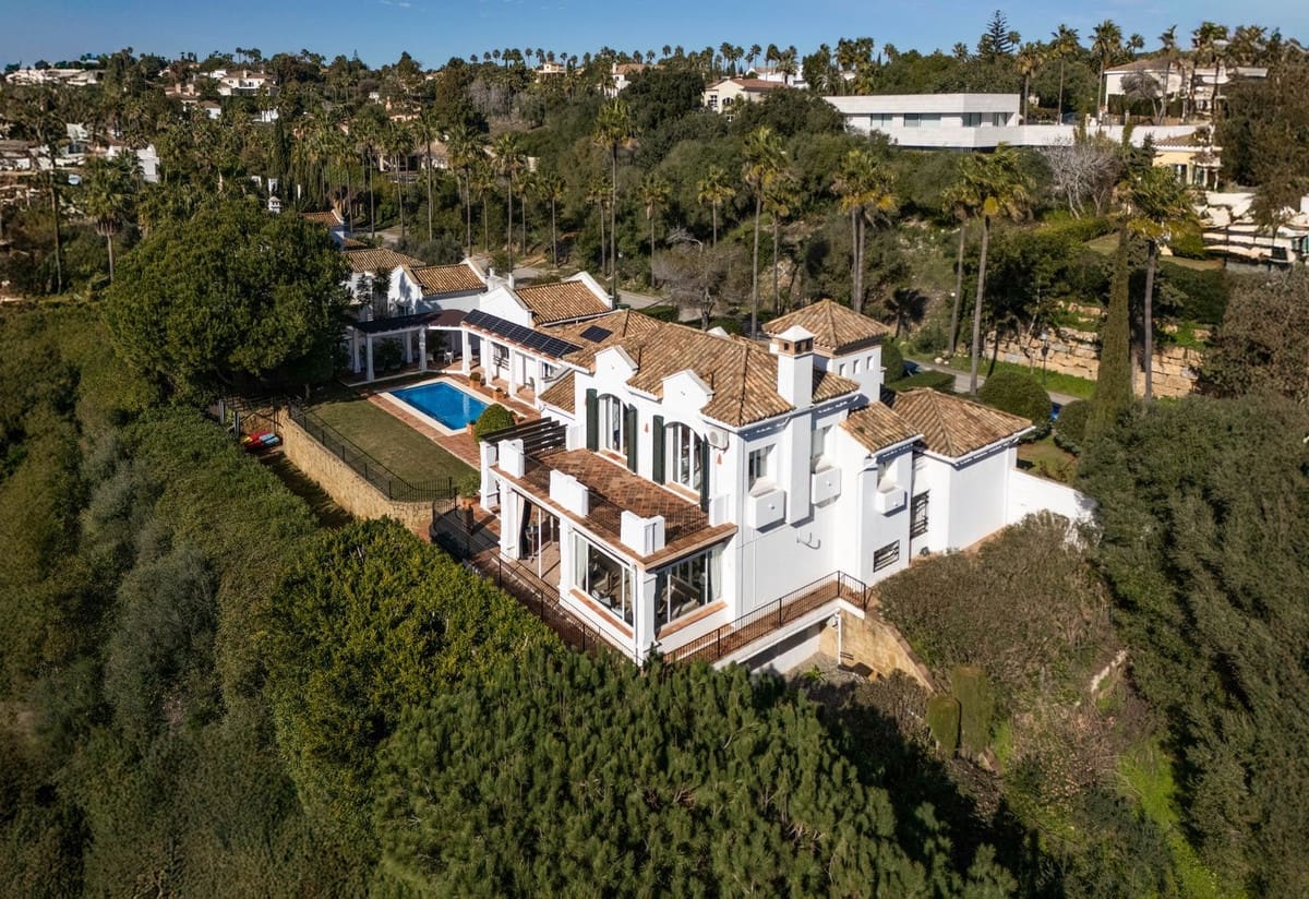 6 slaapkamer Villa te koop in Sotogrande met zwembad garage - € 2.250.000 (Ref: 9618698)