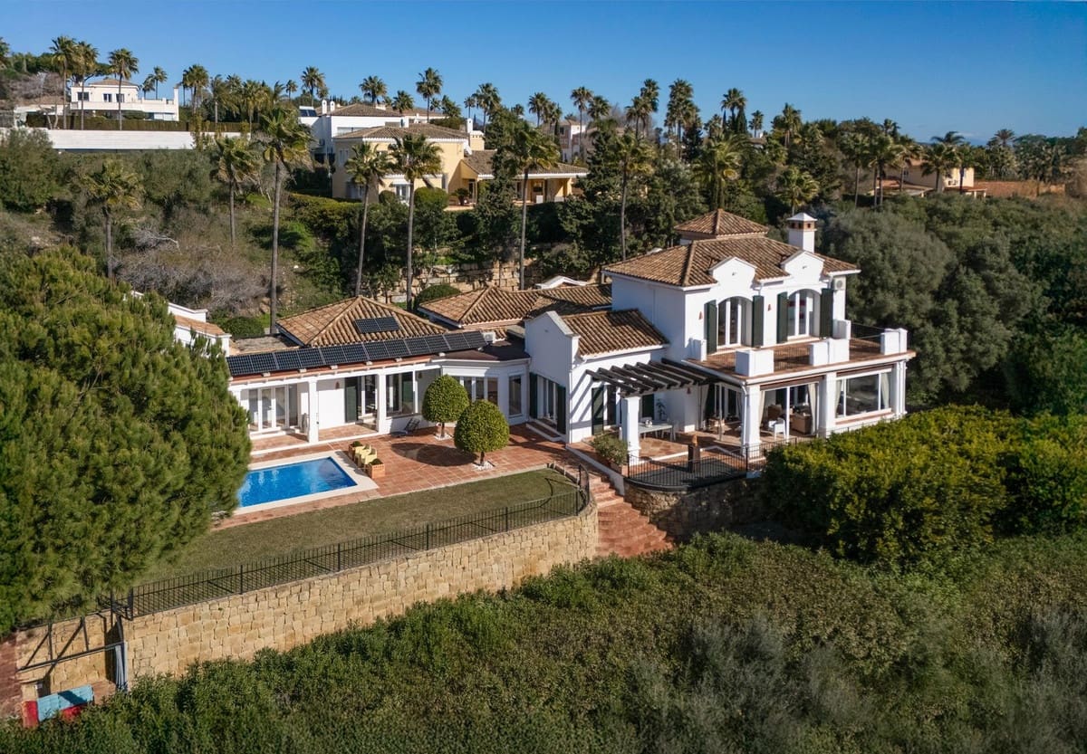 6 slaapkamer Villa te koop in Sotogrande met zwembad garage - € 2.250.000 (Ref: 9618698)
