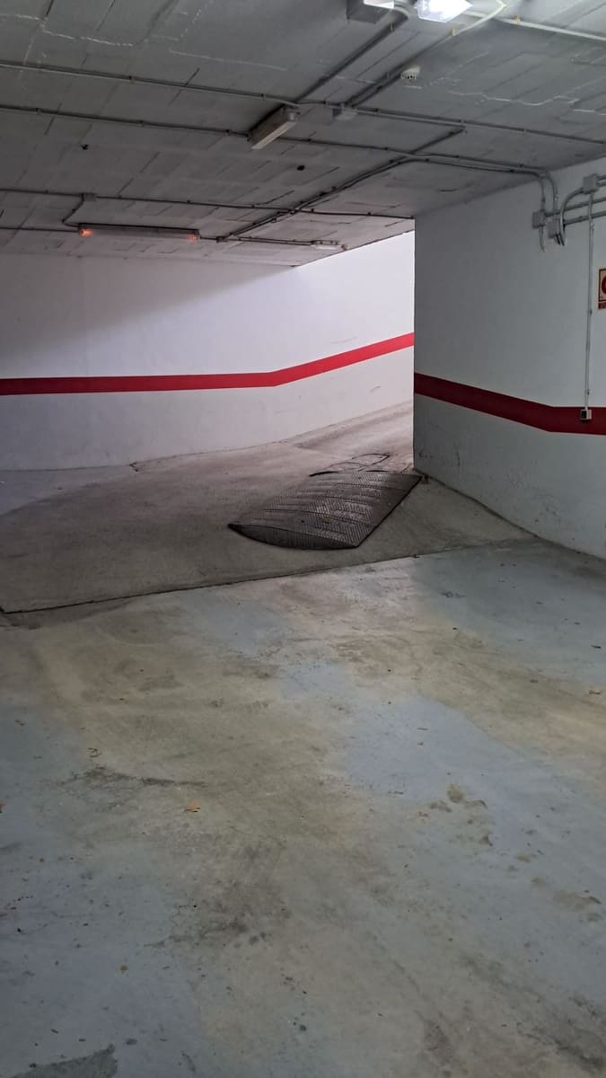 3 soveværelse Strandlejlighed til salg i Torreguadiaro med garage - € 340.000 (Ref: 9629407)