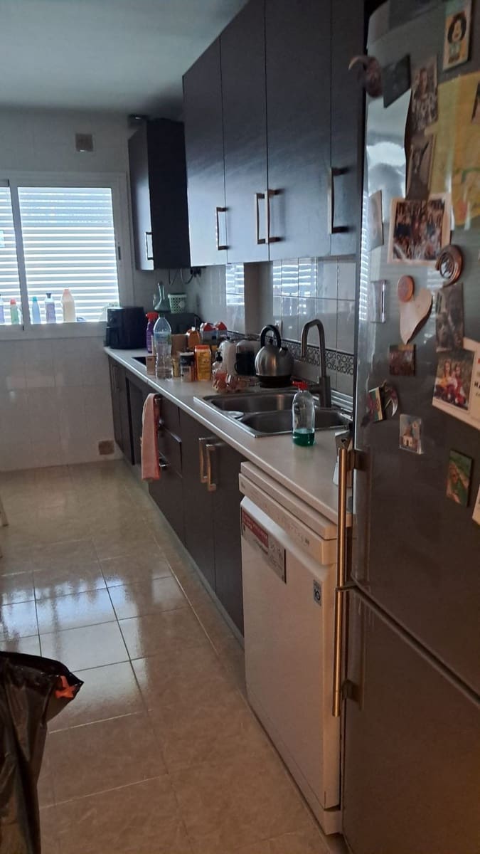 3 bedroom Beach Apartment for sale in Torreguadiaro with garage - € 340,000 (Ref: 9629407)