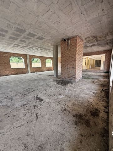 Kommersiell att hyra i Sotogrande Alto, San Roque med garage - 950 € (Ref: 9805265)