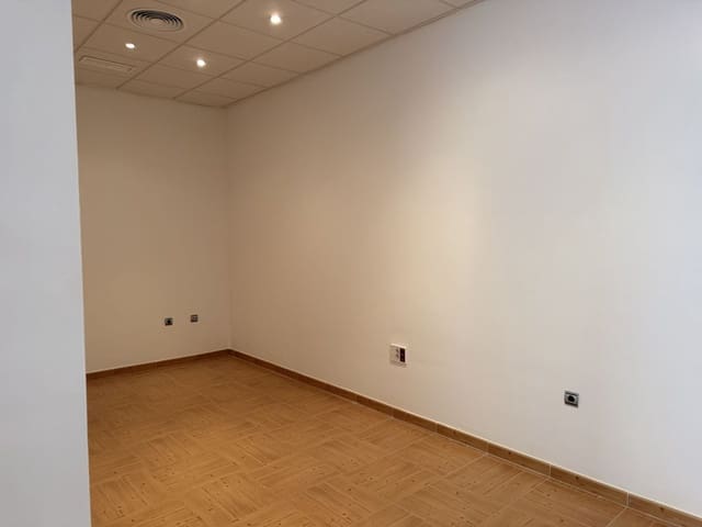 Local Comercial en Sotogrande Alto, San Roque en alquiler con garaje - 980 € (Ref: 9826048)