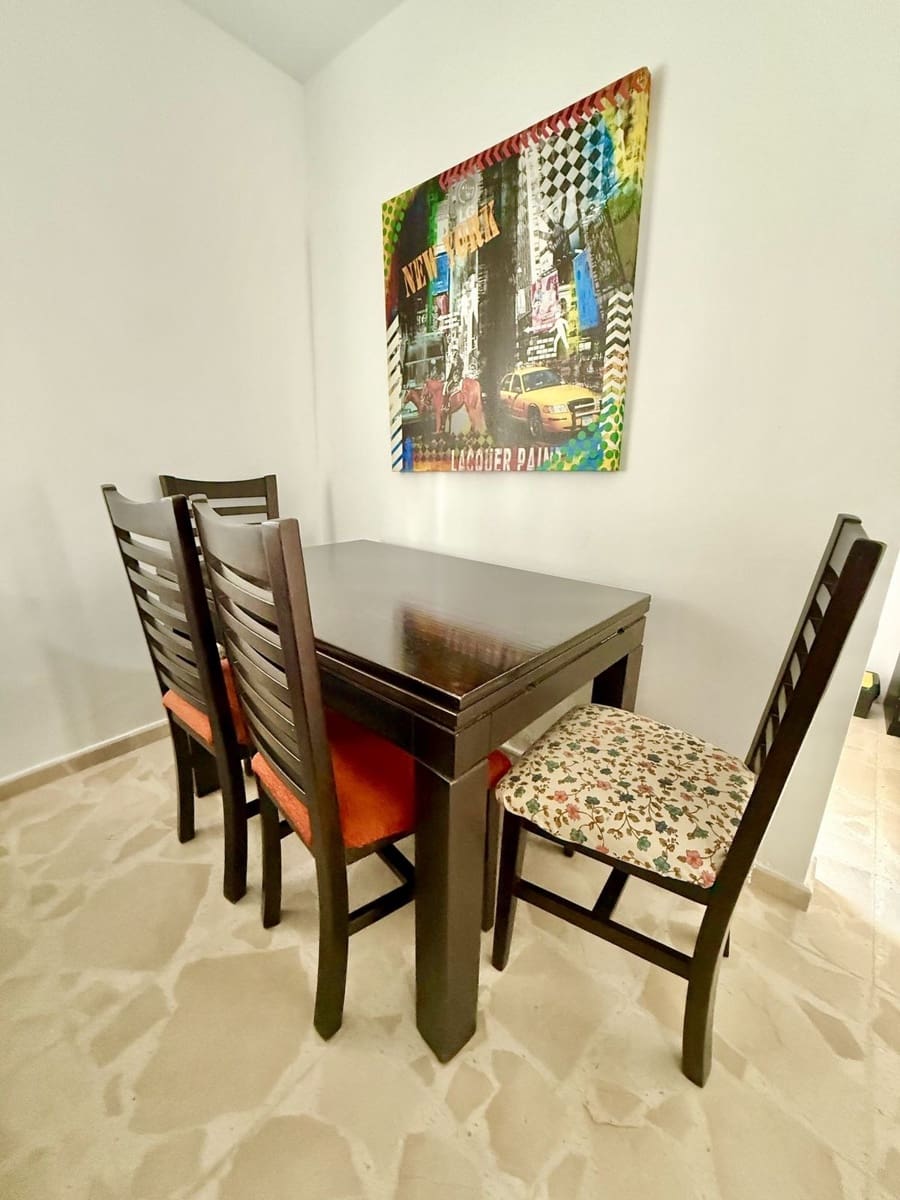 2 bedroom Apartment for sale in Pueblo Nuevo de Guadiaro - € 298,000 (Ref: 9895181)