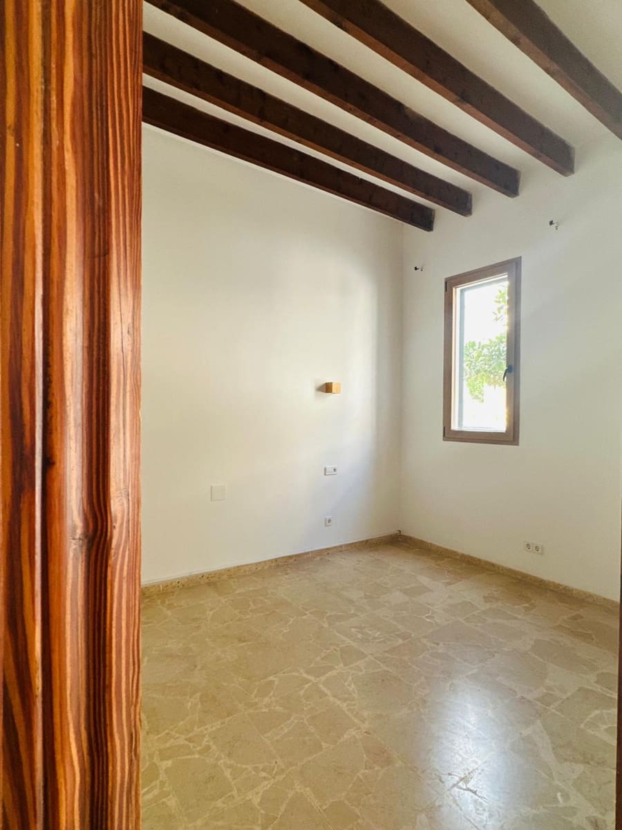 3 bedroom Townhouse for rent in Porreres - € 1,800 (Ref: 10048137)