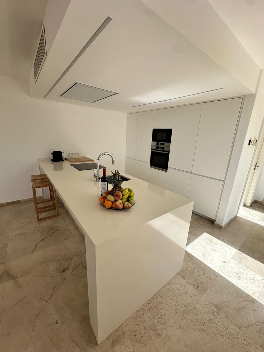 4 Zimmer Finca/Landgut zu vermieten in Vilafranca de Bonany mit Pool Garage - 4.000 € (Ref: 10055733)