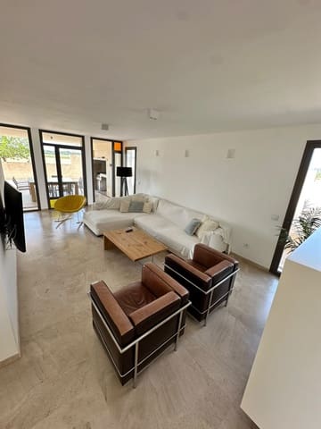 4 bedroom Finca/Country House for rent in Vilafranca de Bonany with pool garage - € 4,000 (Ref: 10055733)