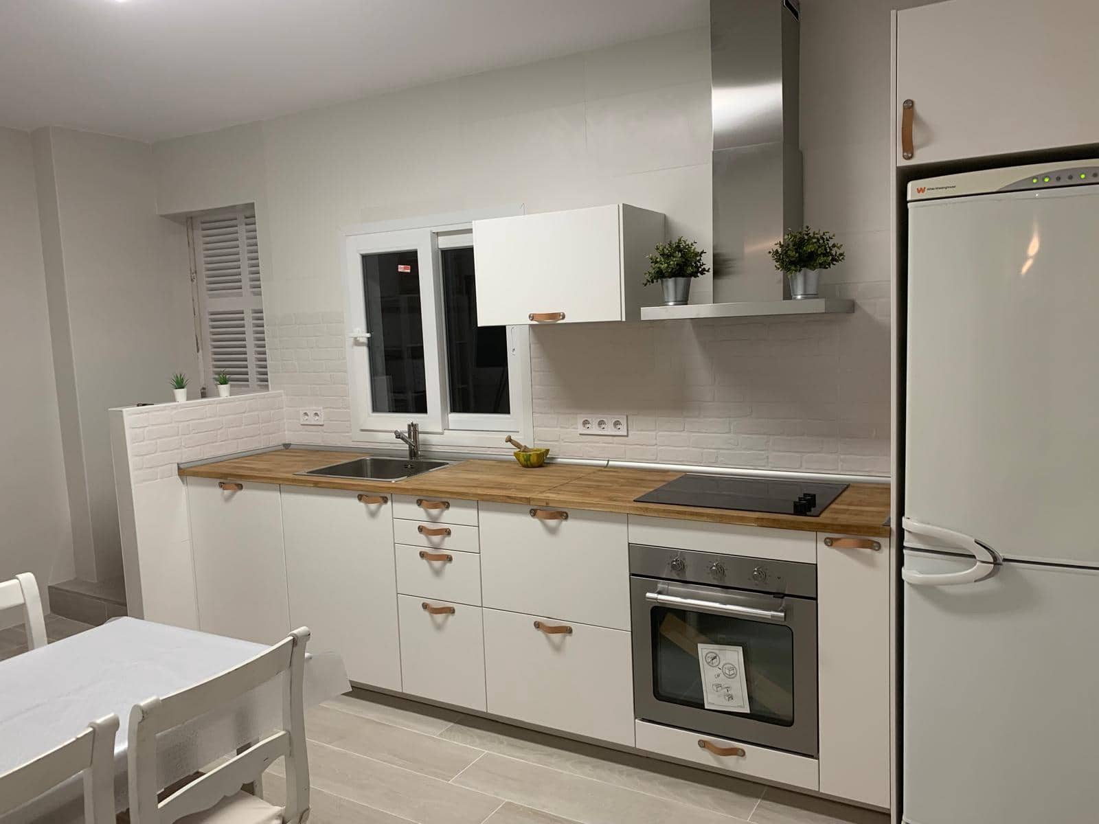 3 bedroom Beach Apartment for rent in Portocolom - € 1,250 (Ref: 10110206)