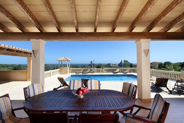 6 soverom Finca/Herregård til leie i Portocolom, Felanitx med svømmebasseng garasje - € 3 700 (Ref: 10147915)